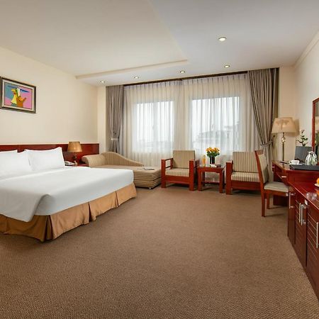 A25 Hotel - 705 Lac Long Quan Hanoi Kültér fotó