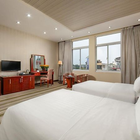 A25 Hotel - 705 Lac Long Quan Hanoi Kültér fotó