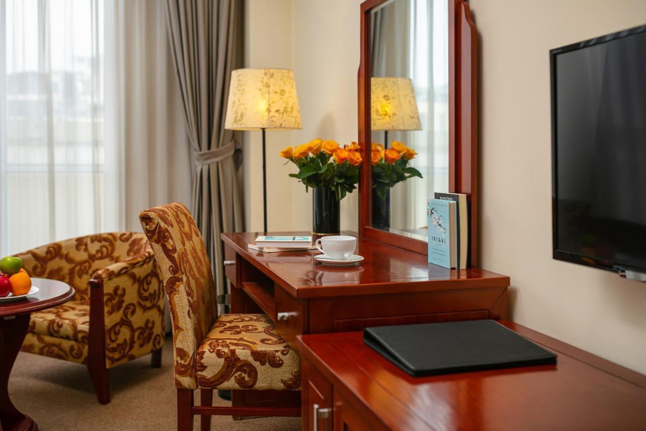 A25 Hotel - 705 Lac Long Quan Hanoi Kültér fotó